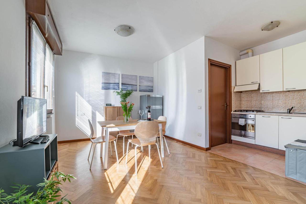Parma Parco Ducale Duplex Apartment With Parking 外观 照片