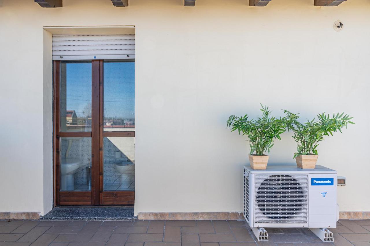 Parma Parco Ducale Duplex Apartment With Parking 外观 照片